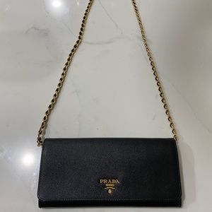 Prada Saffiano Large Wallet on Chain